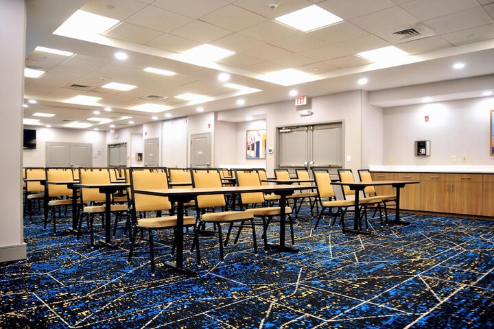 Hampton Inn Oxford / Conference Center
