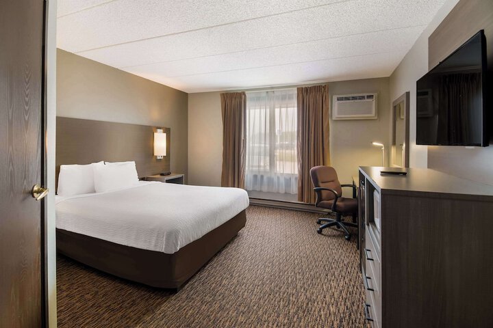Room 20 of 48
