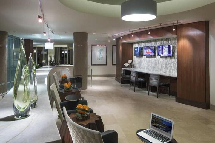 Global Luxury Suites at Boston Seaport
