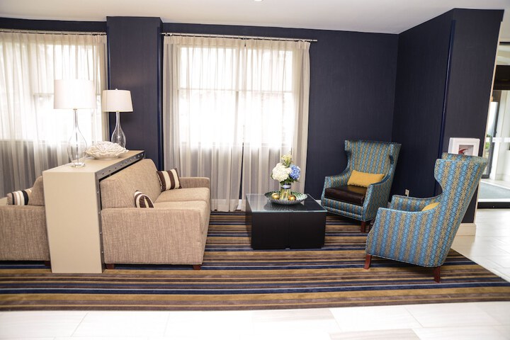 Hotel 4 of 26