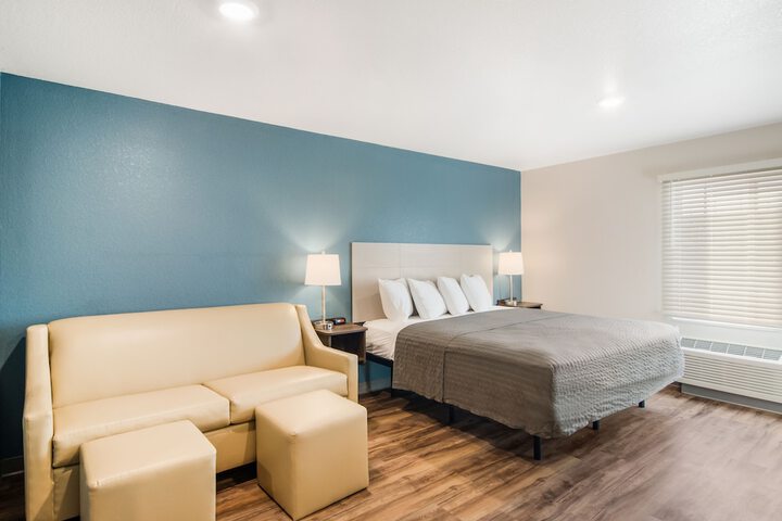 Room 11 of 31