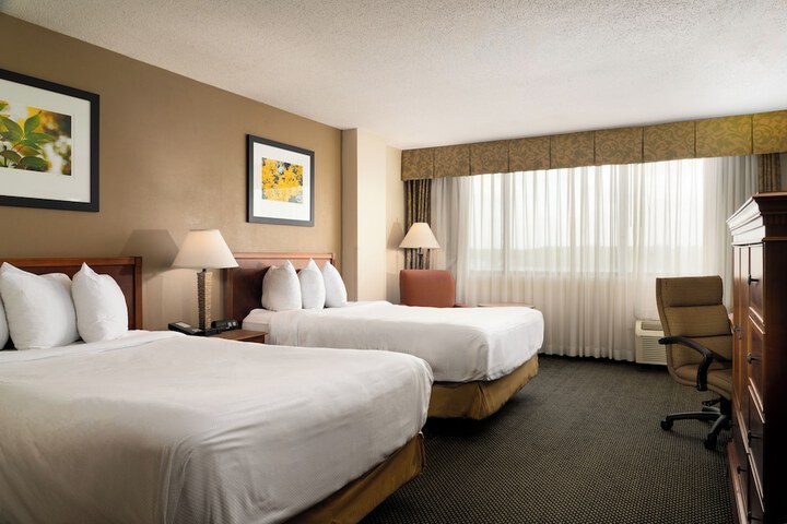 MCM Eleganté Hotel & Conference Center Beaumont