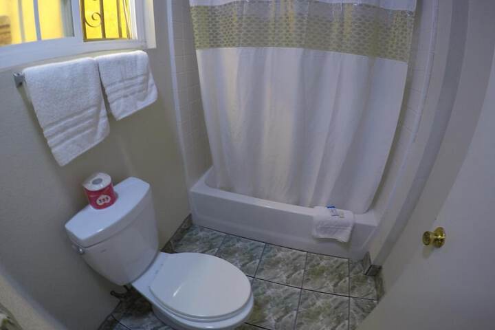 Room 14 of 23