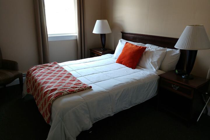 Hotel Wayne