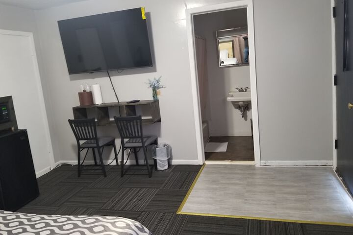 Room 46 of 73