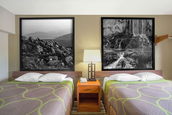 Room 29 of 47