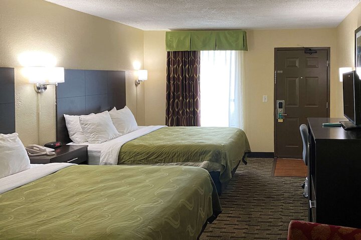 Room 19 of 36