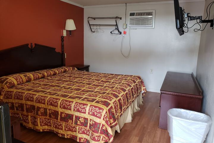 Room 36 of 36