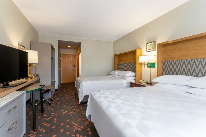 Room 21 of 39