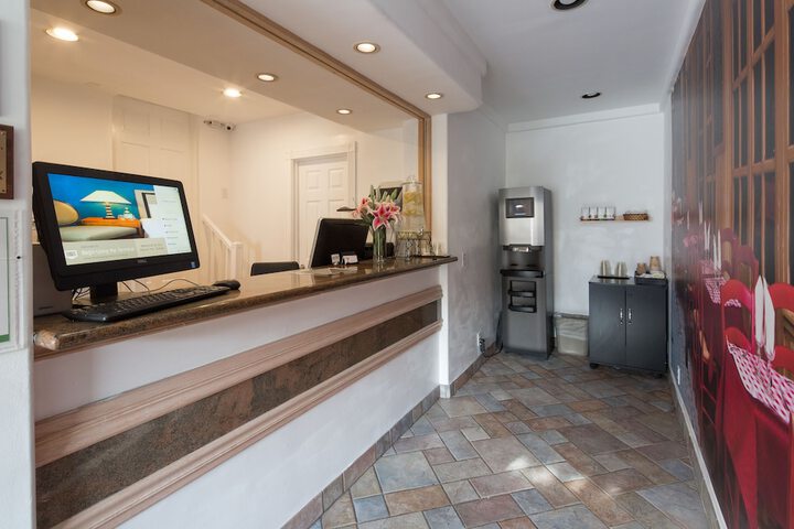 Alpine Inn & Suites