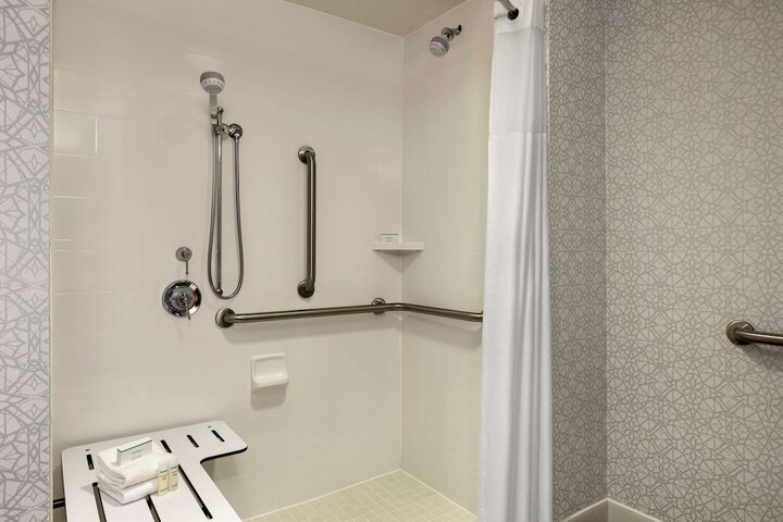 Room 20 of 44