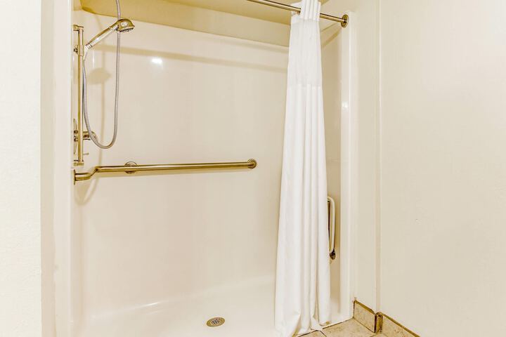 Quality Inn Stone Mountain