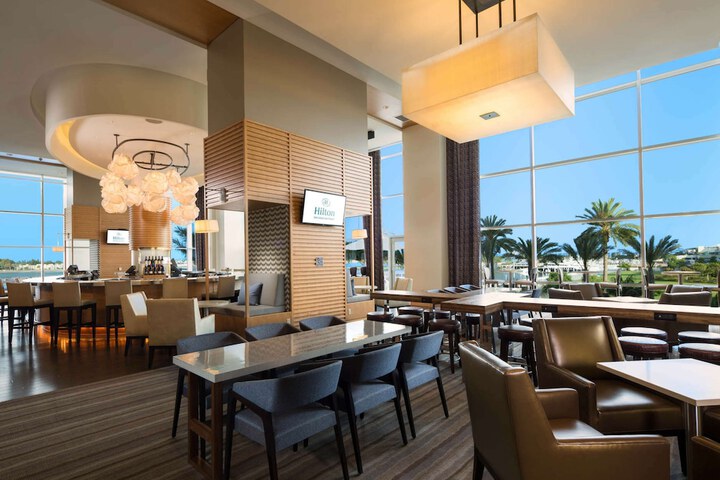 Hilton San Diego Bayfront