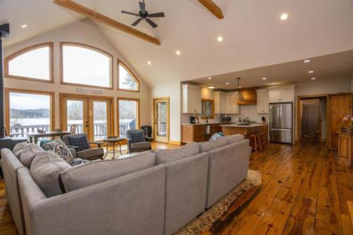 Lake Rider Cabin