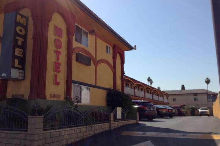 Hotel 4 of 37
