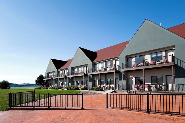 Cedar Shore Resort