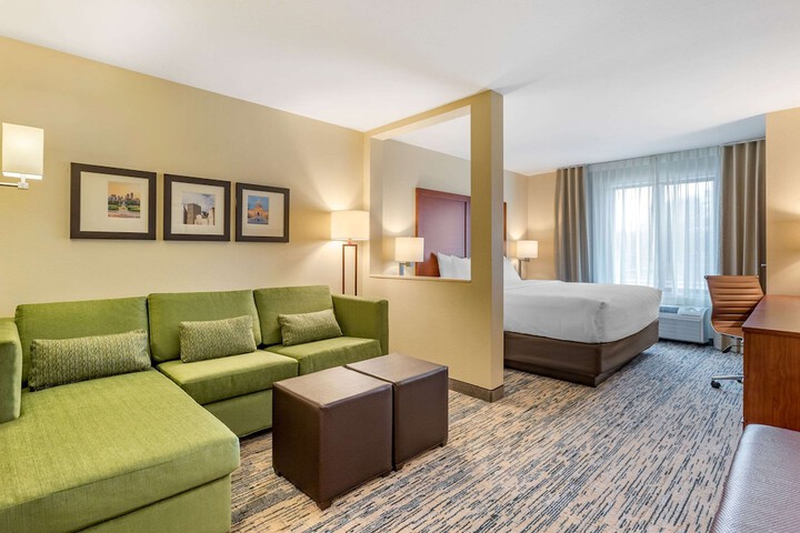 Room 34 of 49