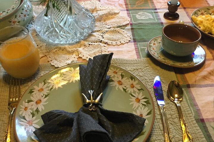 Breakfast/Coffee Service 28 of 42
