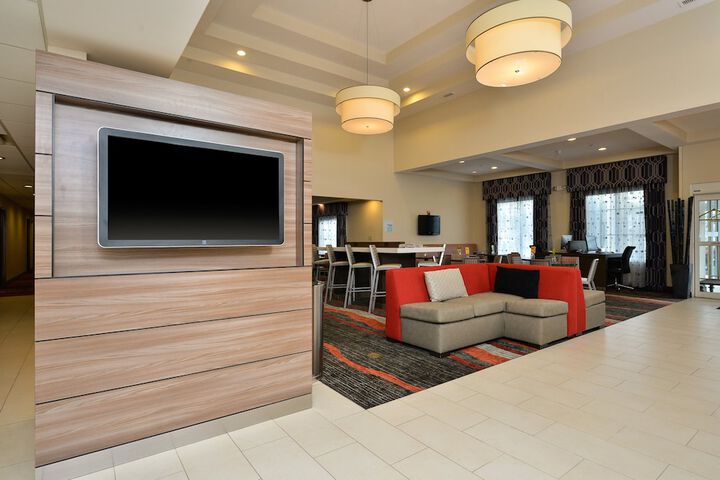 Hotel 2 of 50
