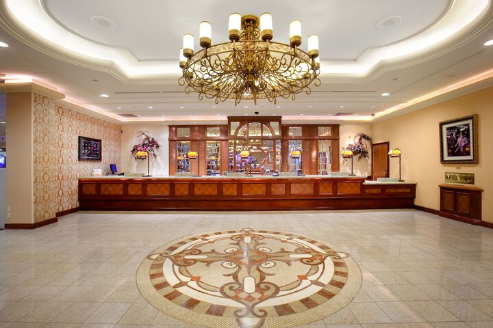 Hotel Interior 3 of 38
