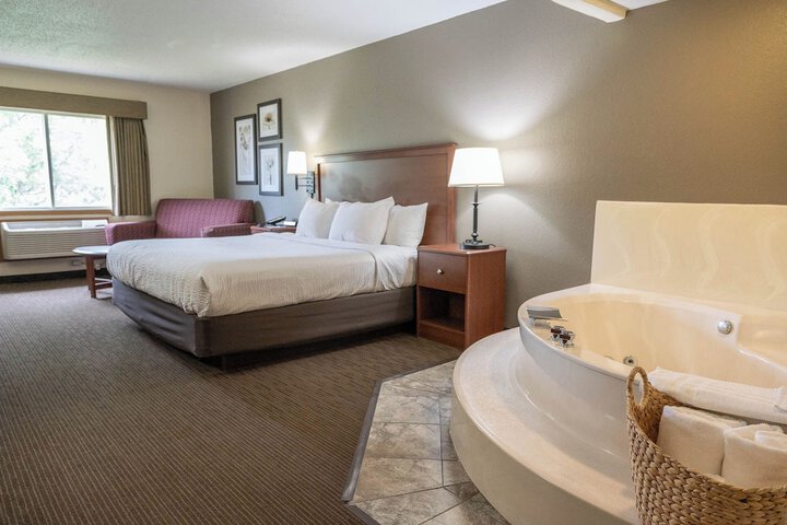 Room 14 of 26