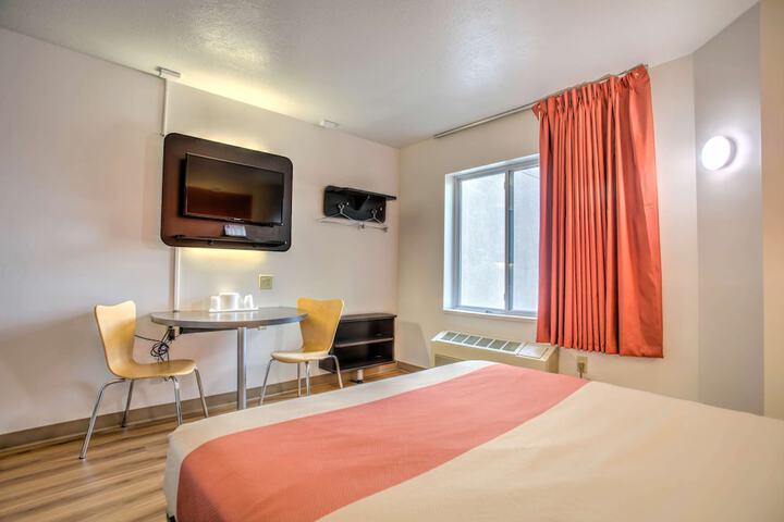 Motel 6 Bozeman MT