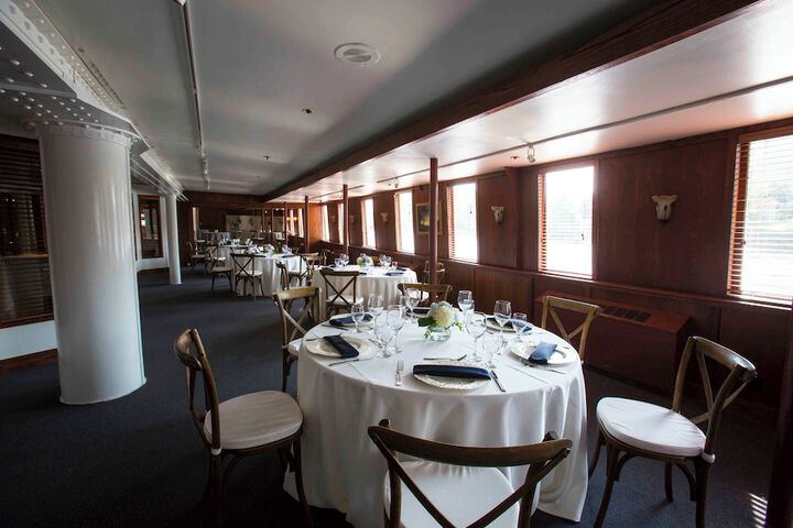 Delta King Hotel