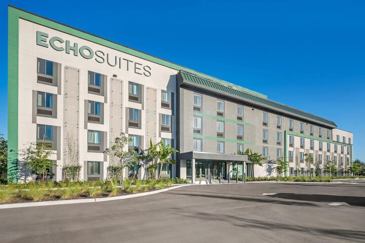 Echo Suites Extended Stay by Wyndham Naples