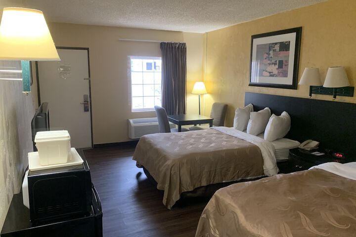 Baymont by Wyndham Front Royal Near Shenandoah National Park