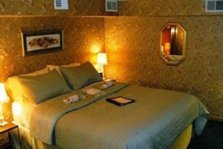 Whispering Pines Bed and Breakfast