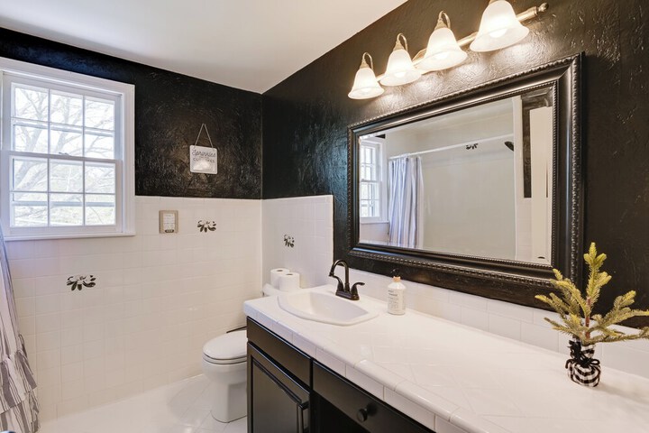 Chic Nashville-area Retreat w / Private Pool!
