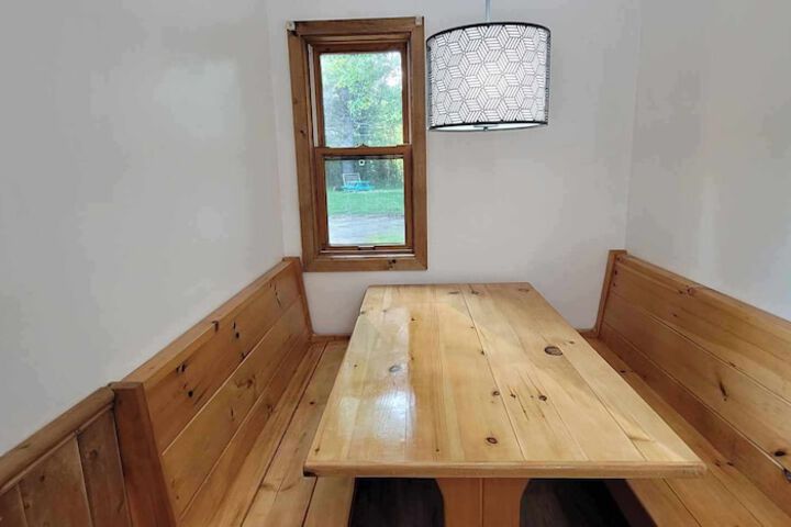 Room 120 of 147