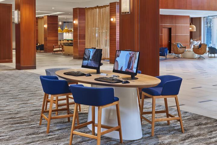 Hotel Interior 18 of 110