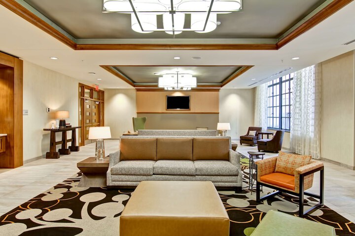 Hotel Interior 7 of 33