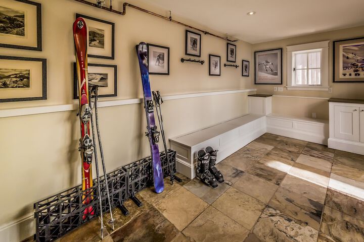 Dunton Town House