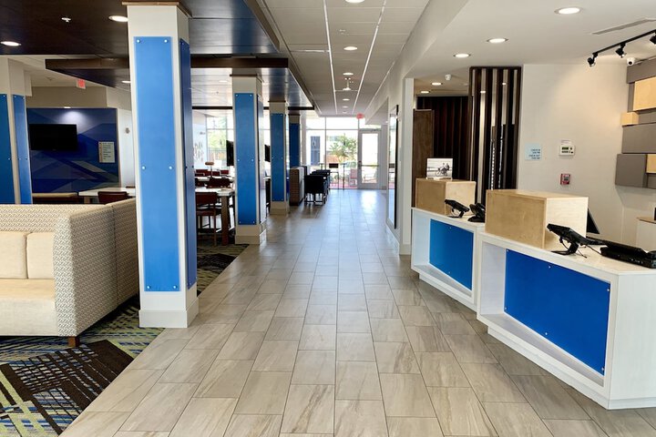 Hotel 3 of 103