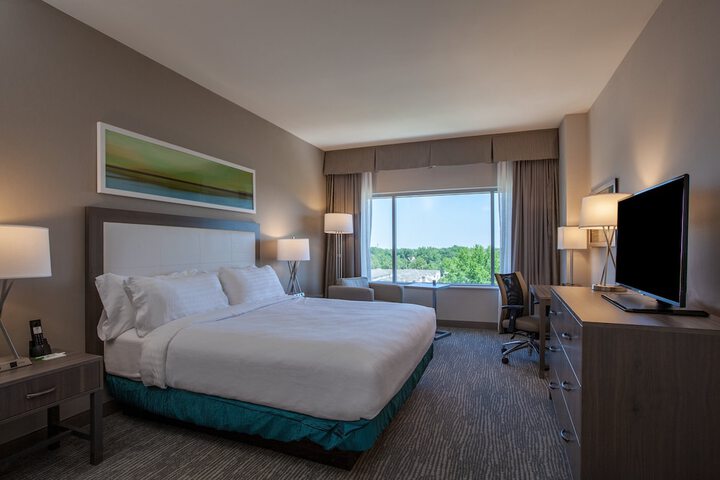 Room 30 of 55