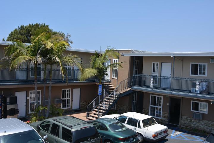 Hotel 16 of 51