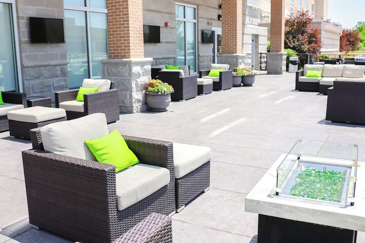Holiday Inn & Suites Peoria at Grand Prairie by IHG