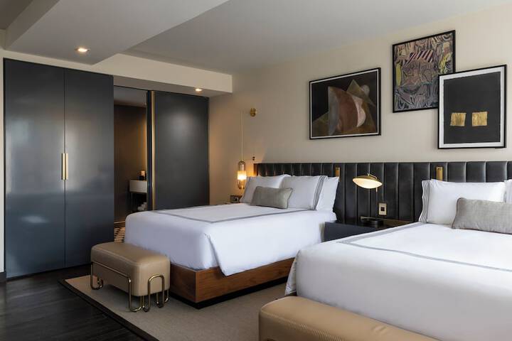 Room 50 of 114