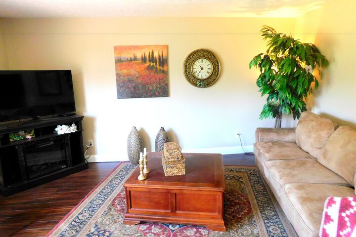 Evonnes Sharing House