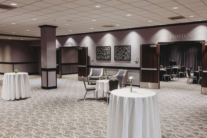 Somerset Inn WorldHotels Distinctive