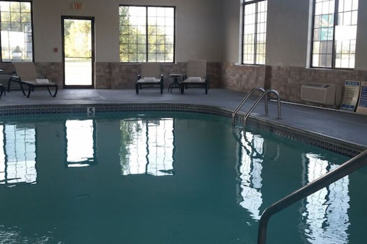 Pool 4 of 52