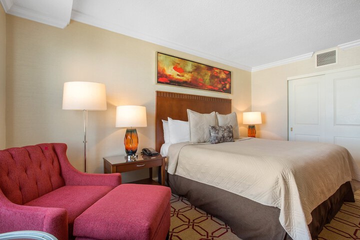 Omni Providence Hotel