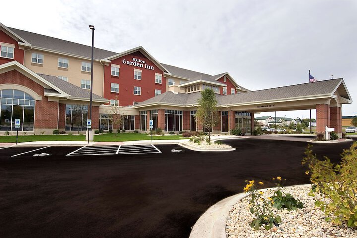 Hotel 5 of 94