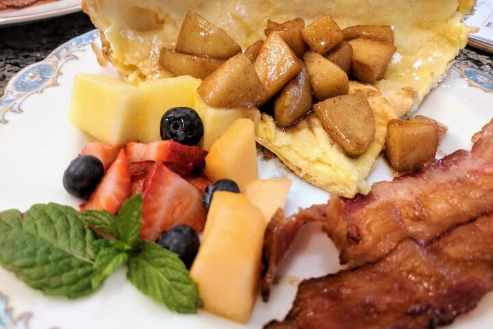 Breakfast/Coffee Service 118 of 124