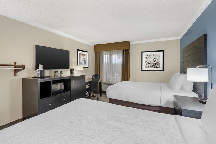 Best Western Airport Albuquerque InnSuites Hotel & Suites