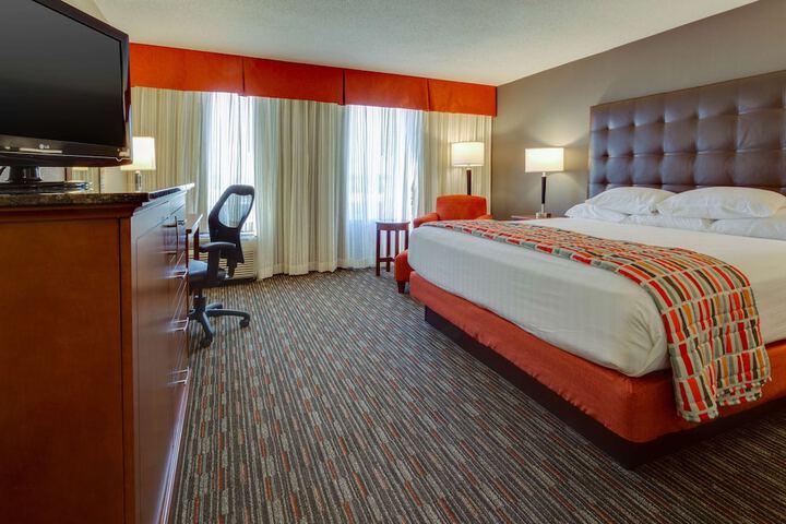 Room 10 of 41