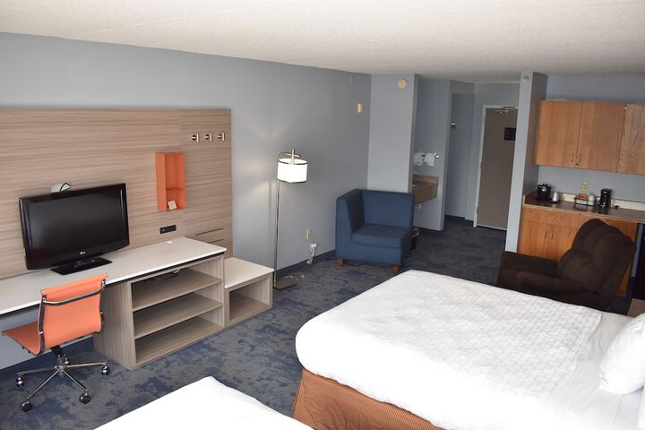 Room 68 of 100