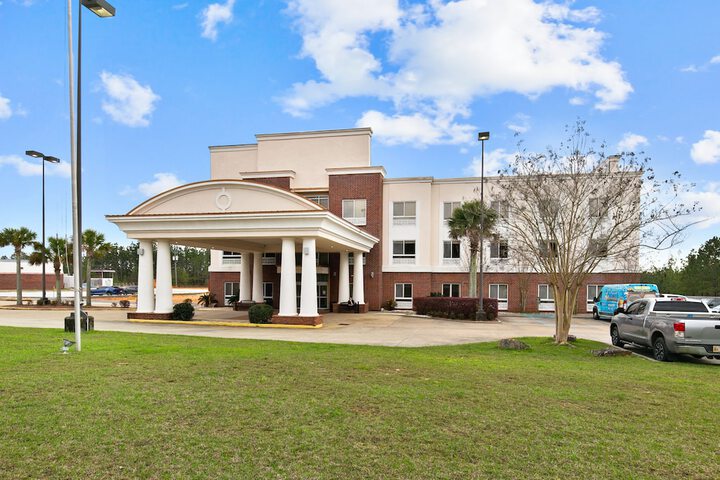 Hotel 5 of 58
